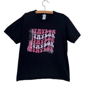 TAYLOR Swifty T-shirt Medium